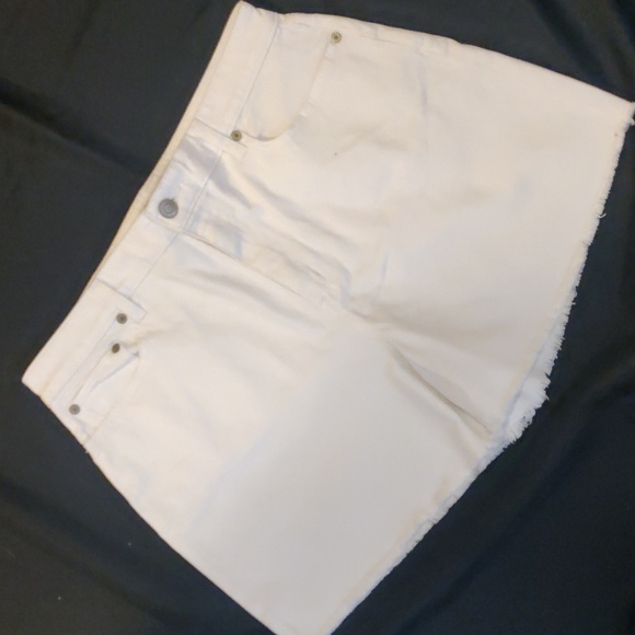 Lauren Ralph Lauren Pants - Lauren Ralph Lauren Womens White Wash High Rise Denim Shorts Frayed Size 14 P